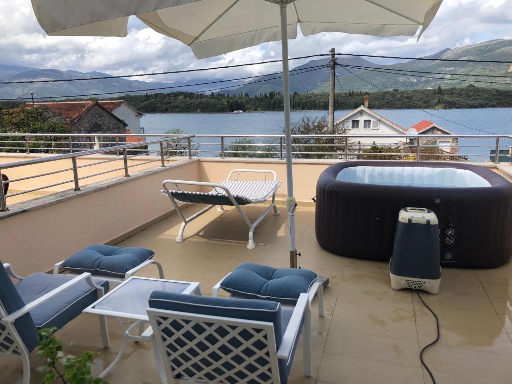 Riverside Villa Tivat Quarto foto