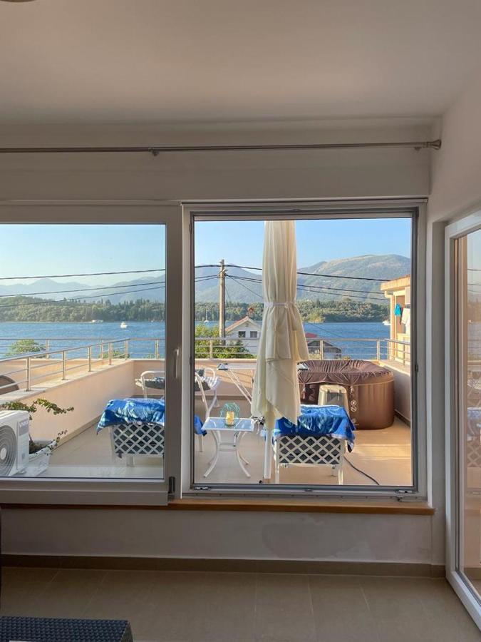 Riverside Villa Tivat Exterior foto