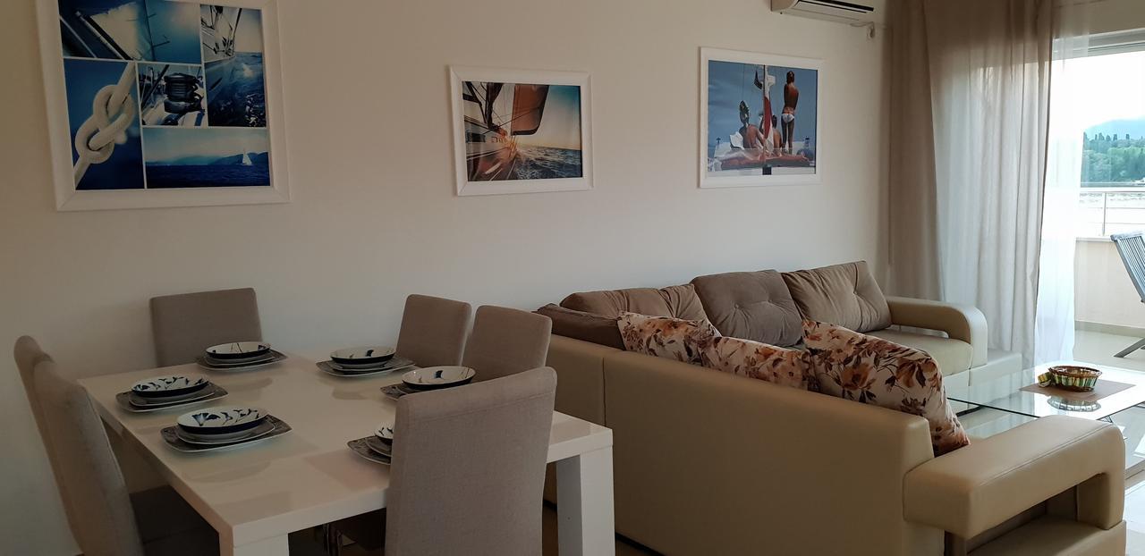 Riverside Villa Tivat Exterior foto