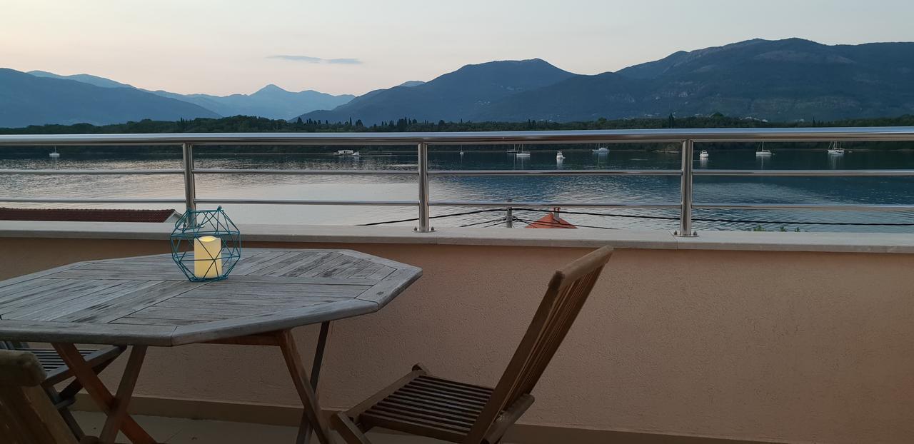 Riverside Villa Tivat Exterior foto