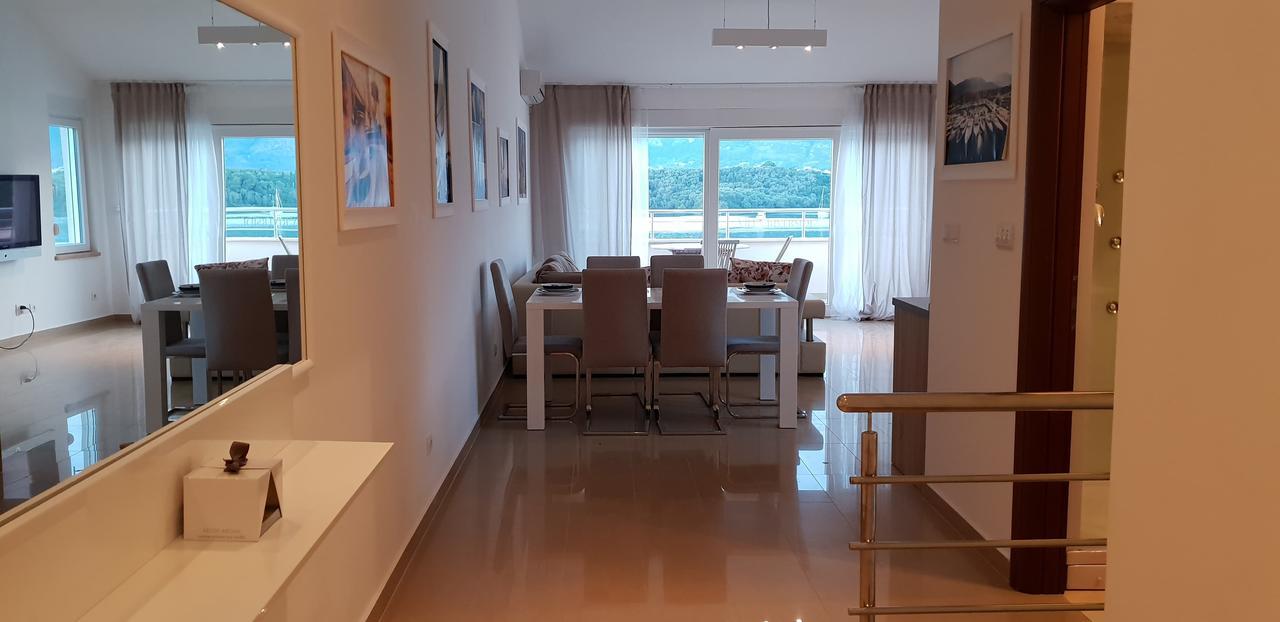 Riverside Villa Tivat Exterior foto